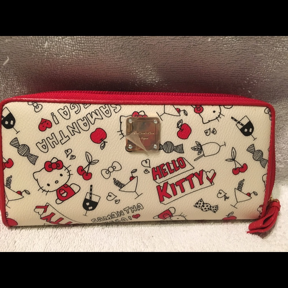 Samantha Thavasa Hello Kitty long zip wallet